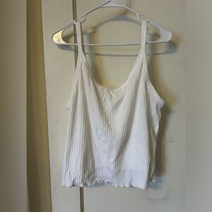 Old navy white cropped tank in 2xl